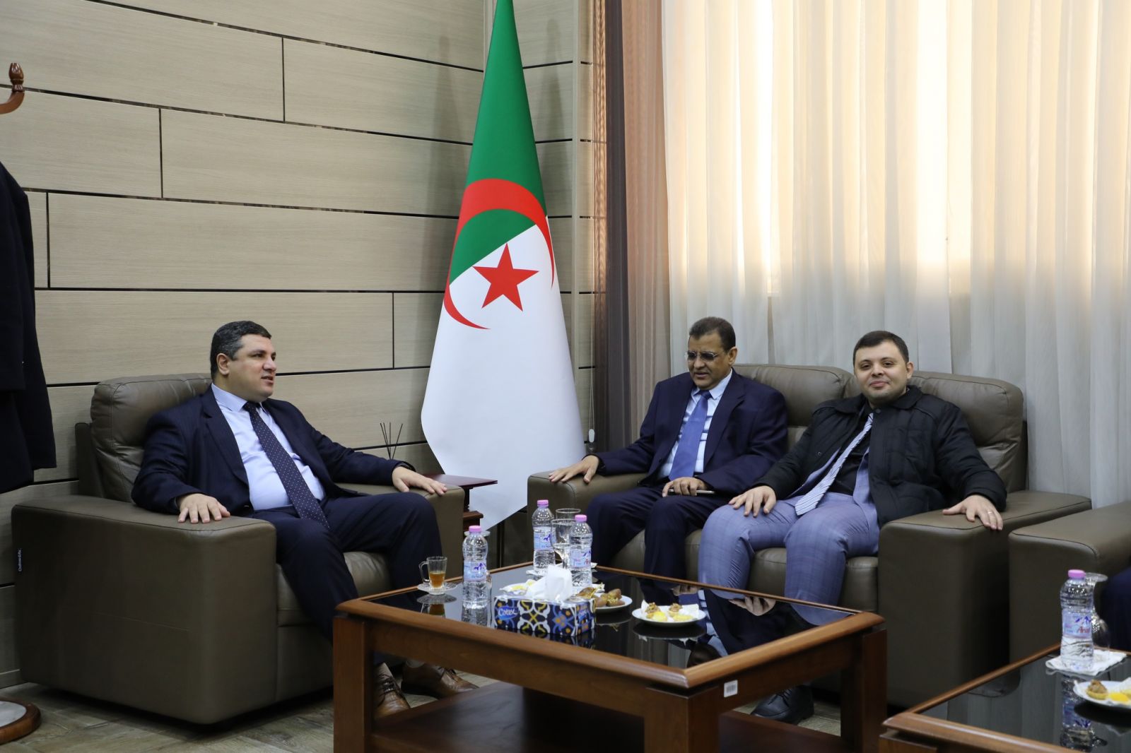 زيارة الجزائر 17-17